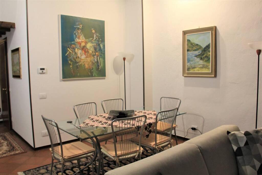 Daisy House: Nice Attic In The Historical Center Salo Bagian luar foto